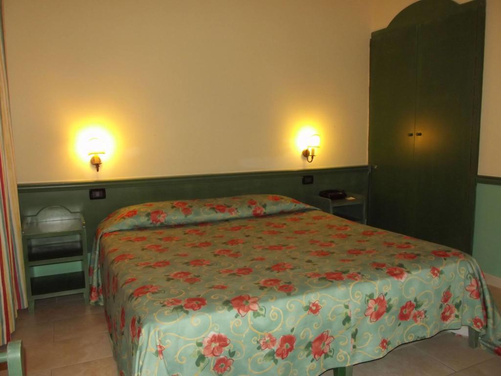 Acos Marsala City Hotel Bilik gambar